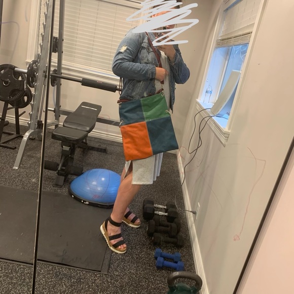 Color Block Purse!! - Picture 4 of 4